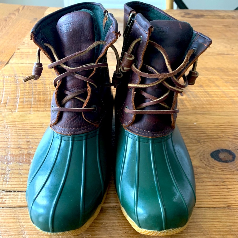 Sperry Duck Boots - Size 9